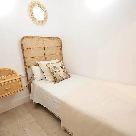 A Estrenar En Calle Alcazares Daire Sevilla